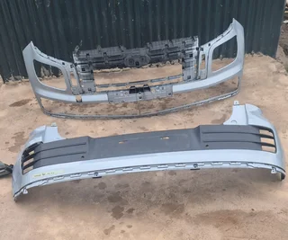 Hyundai venue front bumper, rear bumper and right top light
