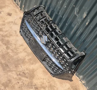 Suzuki swift main grill