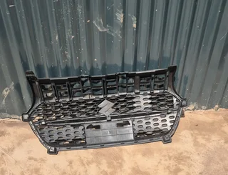 Suzuki swift main grill