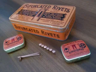 Vintage Bifurcated Rivet Collectable Tins Set, see description