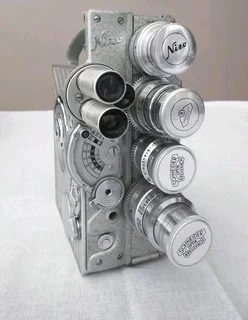 1959 Vintage Nizo Heliomatic Trifo film camera