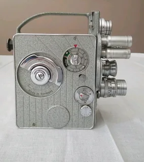 1959 Vintage Nizo Heliomatic Trifo film camera