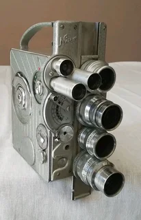 1959 Vintage Nizo Heliomatic Trifo film camera