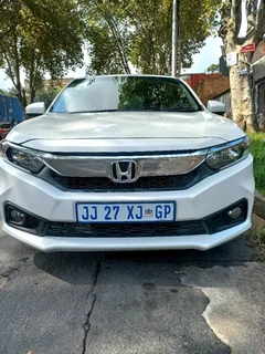 2019 HONDA AMAZE 1.2 AUTOMATIC TRANSMISSION IN EXCELLENT CONDITION WITH LEATHER SEATS