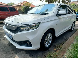 2019 HONDA AMAZE 1.2 AUTOMATIC TRANSMISSION IN EXCELLENT CONDITION WITH LEATHER SEATS