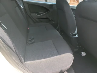 2015 FORD FIGO 1.4 MANUAL TRANSMISSION IN EXCELLENT CONDITION