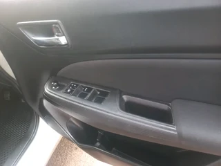 2019 SUZUKI SWIFT 1.2 MANUAL TRANSMISSION IN EXCELLENT CONDITION WITH SPARE KEYS IN EXCELLENT CONDIT