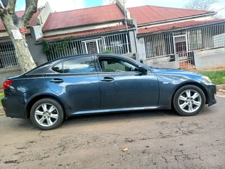 2008 Lexus Is250 Automatic Transmission With Full Service History In Excellent Condition