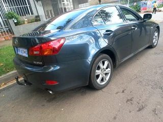 2008 LEXUS IS250 AUTOMATIC TRANSMISSION WITH FULL SERVICE HISTORY IN EXCELLENT CONDITION