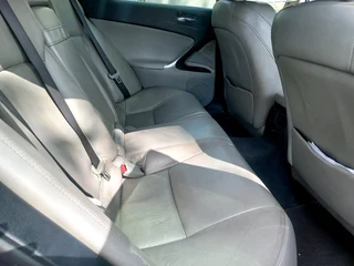 2008 LEXUS IS250 AUTOMATIC TRANSMISSION WITH FULL SERVICE HISTORY IN EXCELLENT CONDITION