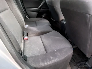 2012 MAZDA 3 MANUAL TRANSMISSION IN EXCELLENT CONDITION 1.6