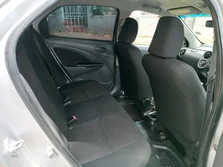 2015 TOYOTA ETIOS SEDAN 1.5 MANUAL TRANSMISSION IN EXCELLENT CONDITION