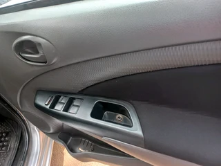 2015 TOYOTA ETIOS SEDAN 1.5 MANUAL TRANSMISSION IN EXCELLENT CONDITION