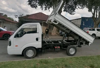 2018 KIA K2700 WORKHORSE TIPPER IN EXCELLENT CONDITION