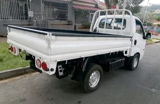 2018 KIA K2700 WORKHORSE TIPPER IN EXCELLENT CONDITION