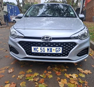 2021 HYUNDAI I20 MANUAL TRANSMISSION 1.2 IN EXCELLENT CONDITION WITH SERVICE BOOK