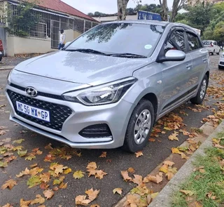 2021 HYUNDAI I20 MANUAL TRANSMISSION 1.2 IN EXCELLENT CONDITION WITH SERVICE BOOK