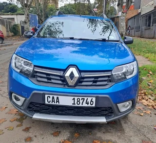 2019 RENAULT SANDERO PLUS 900T MANUAL TRANSMISSION  WITH SERVICE BOOK AND SPARE KEYS