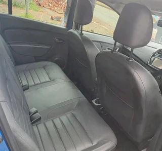 2019 RENAULT SANDERO PLUS 900T MANUAL TRANSMISSION  WITH SERVICE BOOK AND SPARE KEYS