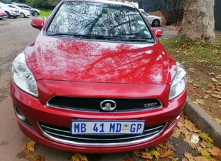 2015 GWM C50 T MANUAL TRANSMISSION 1.5 IN EXCELLENT CONDITION WITH LEATHER SEATS