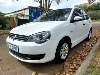 2017 VOLKSWAGEN POLO VIVO 1.4 SEDAN IN EXCELLENT CONDITION