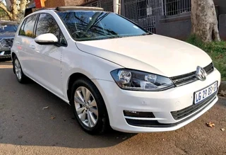 2016 VOLKSWAGEN GOLF 7 TSI 1.4 COMFORTLINE AUTOMATIC TRANSMISSION IN EXCELLENT CONDITION
