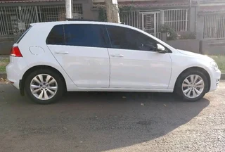 2016 VOLKSWAGEN GOLF 7 TSI 1.4 COMFORTLINE AUTOMATIC TRANSMISSION IN EXCELLENT CONDITION