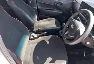 2024 HYUNDAI I10 GRAND 1.2 MANUAL TRANSMISSION WITH REVERSE CAMERA IN EXCELLENT CONDITION