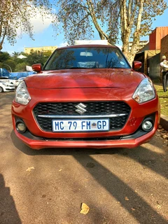 2022 SUZUKI SWIFT 1.2 MANUAL TRANSMISSION IN EXCELLENT CONDITION