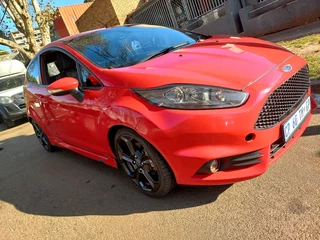 2013 Ford Fiesta St Ecoboost Manual Transmission In Excellent Condition