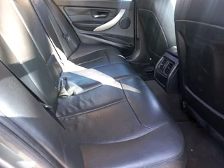 2015 BMW 320D F30 AUTOMATIC TRANSMISSION WITH SUN ROOF AND REVERSE SENSORS