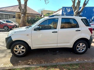 2009 Daihatsu Terios 1.5 Manual Transmission In Excellent Condition