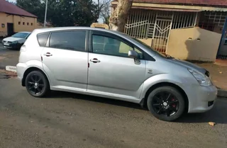 2006 Toyota Corolla Verso 1.6 Manual Transmission In Excellent Condition 7 Seater
