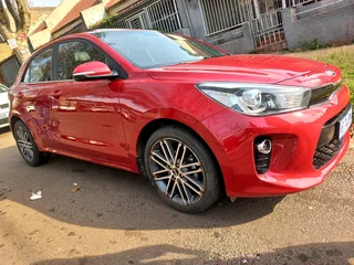 2017 KIA RIO 1.4 TEC MANUAL TRANSMISSION WITH FULL SERVICE HISTORY