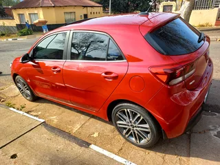 2017 KIA RIO 1.4 TEC MANUAL TRANSMISSION WITH FULL SERVICE HISTORY