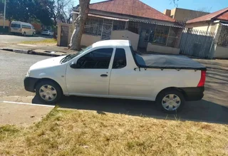 2016 Nissan Np200 Bakkie 1.6 In Excellent Condition With Aircon And Spare Keys