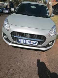 2023 SUZUKI SWIFT 1.2 MANUAL TRANSMISSION IN EXCELLENT CONDITION