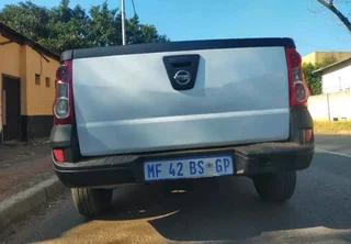 2017 NISSAN NP200 BAKKIE 1.6 IN EXCELLENT CONDITION