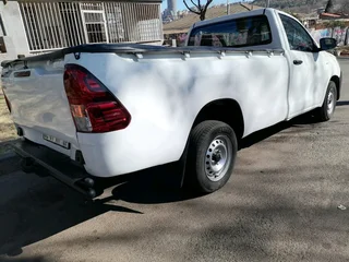 2021 TOYOTA HILUX SINGLE CAB 2.0 VVTI LOW RIDER IN EXCELLENT CONDITION