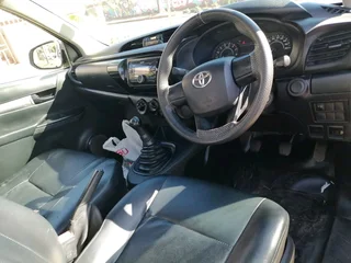 2021 TOYOTA HILUX SINGLE CAB 2.0 VVTI LOW RIDER IN EXCELLENT CONDITION