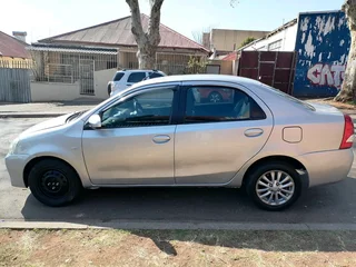 2014 TOYOTA ETIOS SEDAN 1.5 MANUAL TRANSMISSION IN EXCELLENT CONDITION