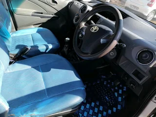 2014 TOYOTA ETIOS SEDAN 1.5 MANUAL TRANSMISSION IN EXCELLENT CONDITION