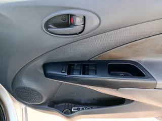 2014 TOYOTA ETIOS SEDAN 1.5 MANUAL TRANSMISSION IN EXCELLENT CONDITION