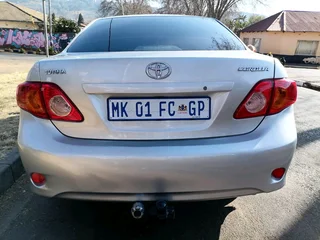 2010 TOYOTA COROLLA PROFESSIONAL 1.3 MANUAL TRANSMISSION WITH SPARE KEYS IN EXCELLENT CONDITION