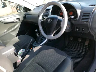 2010 TOYOTA COROLLA PROFESSIONAL 1.3 MANUAL TRANSMISSION WITH SPARE KEYS IN EXCELLENT CONDITION