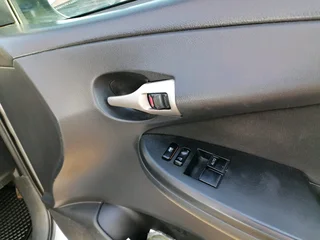 2010 TOYOTA COROLLA PROFESSIONAL 1.3 MANUAL TRANSMISSION WITH SPARE KEYS IN EXCELLENT CONDITION