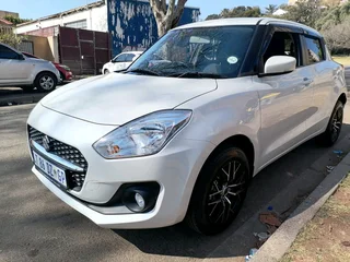 2024 SUZUKI SWIFT 1.2 MANUAL TRANSMISSION WITH FULL SERVICE HISTORY