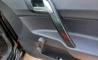 2007 VOLKSWAGEN POLO BUJWA 1.4 MANUAL TRANSMISSION IN EXCELLENT CONDITION