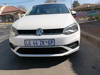2021 Volkswagen Polo 6 Sedan 1.4 Comfortline With Reverse Sensors