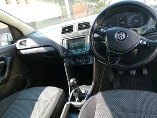 2021 VOLKSWAGEN POLO 6 SEDAN 1.4 COMFORTLINE WITH REVERSE SENSORS